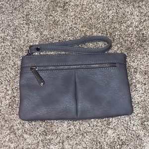 CHARMING CHARLIE GREY WALLET WRISTLET